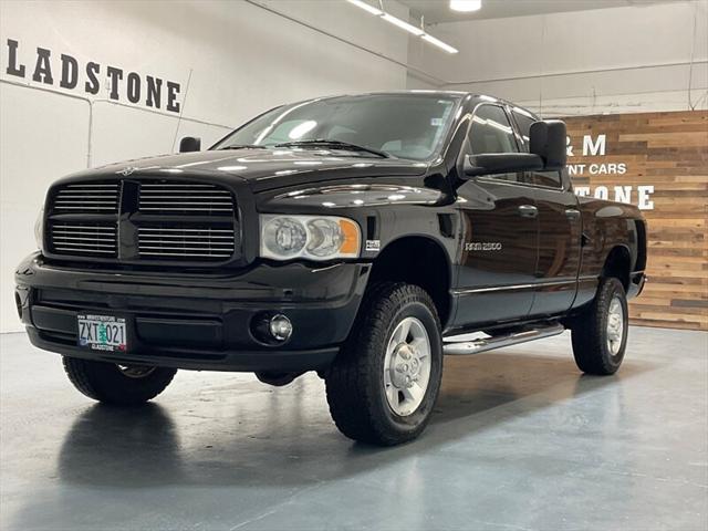 2003 Dodge Ram 2500 SLT 4dr Quad Cab 4X4 / 5.7L V8 / 53,000 MILES