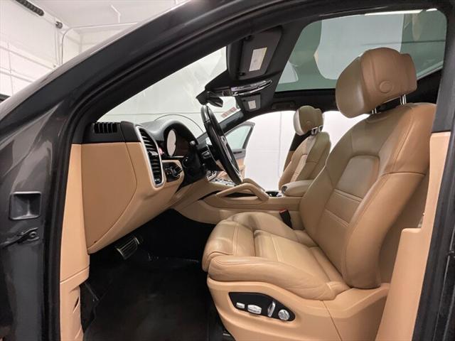 2020 Porsche Cayenne S