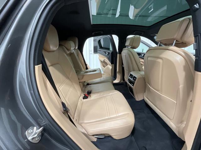 2020 Porsche Cayenne S