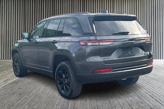 2025 Jeep Grand Cherokee GRAND CHEROKEE ALTITUDE 4X4