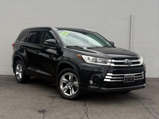 2019 Toyota Highlander Limited Platinum