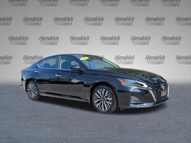 2023 Nissan Altima SV FWD