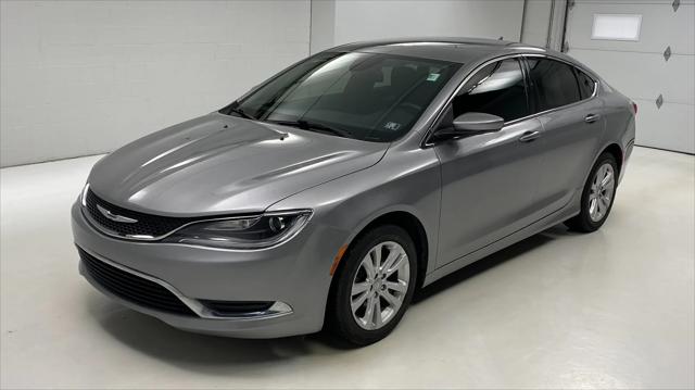 2017 Chrysler 200 Limited Platinum
