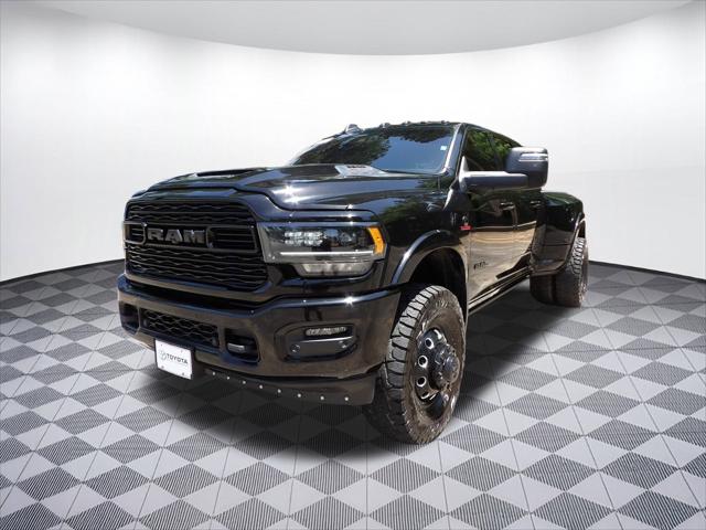 2023 RAM 3500 Limited Mega Cab 4x4 64 Box
