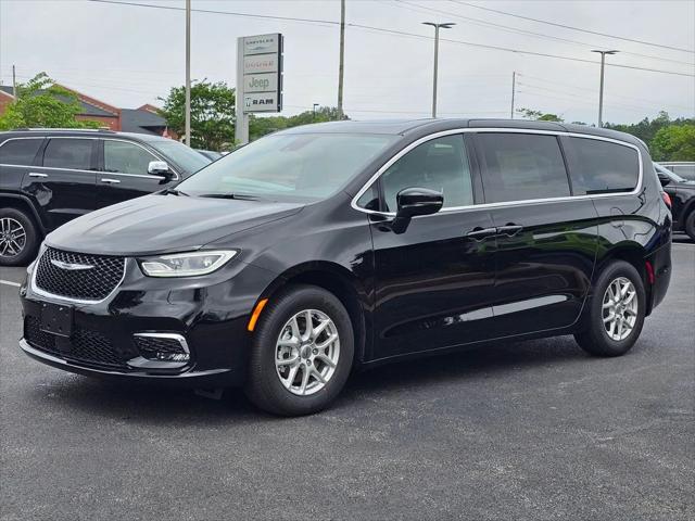 2025 Chrysler Pacifica PACIFICA SELECT