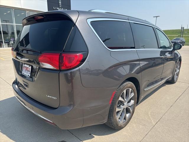 2017 Chrysler Pacifica Limited