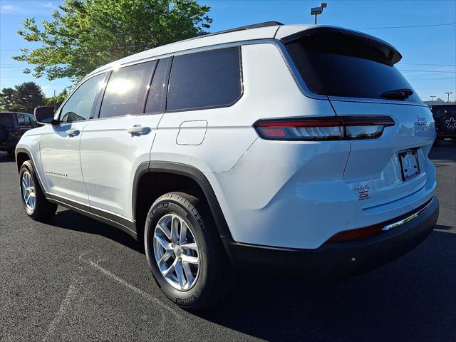 2025 Jeep Grand Cherokee GRAND CHEROKEE L LAREDO X 4X4