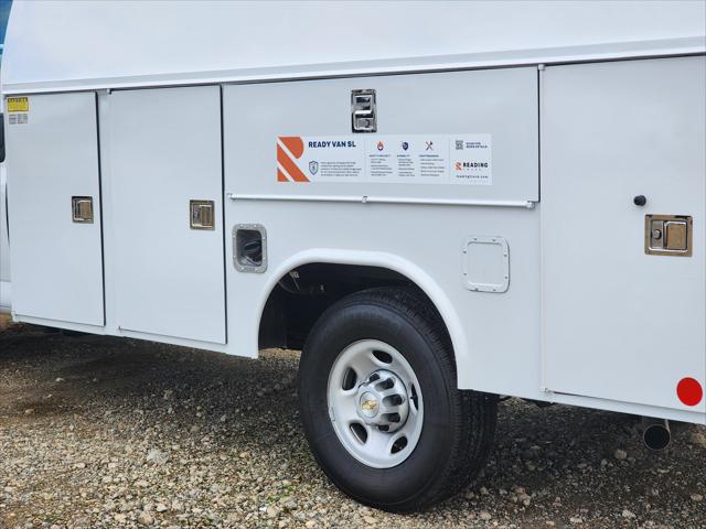 2025 Chevrolet Express Cutaway Work Van