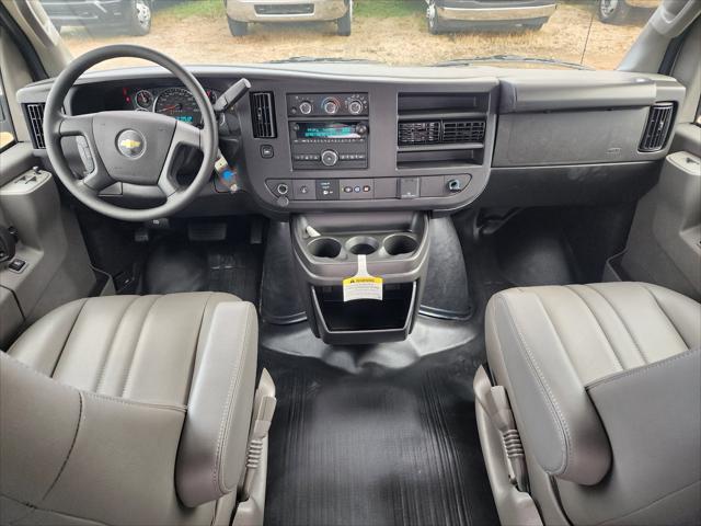 2025 Chevrolet Express Cutaway Work Van