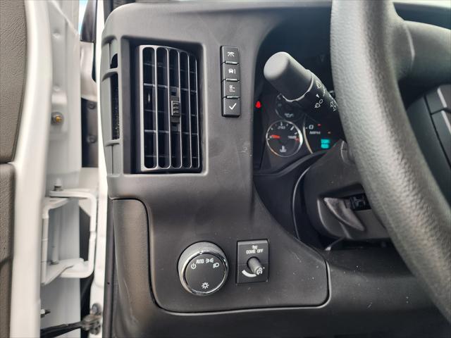 2025 Chevrolet Express Cutaway Work Van