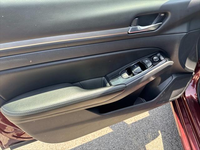 2023 Nissan Altima SV FWD