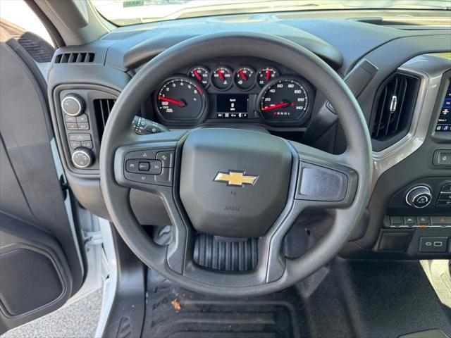 2025 Chevrolet Silverado 1500 4WD Regular Cab Standard Bed WT