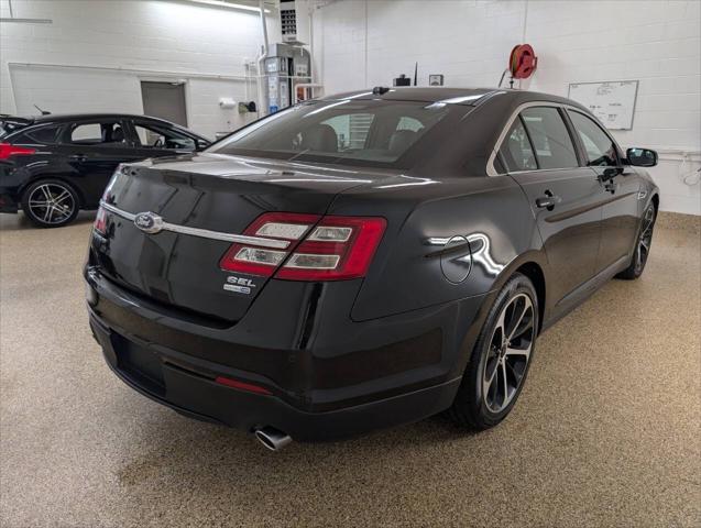 2014 Ford Taurus SEL