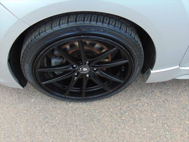 2013 Hyundai Veloster Turbo w/Blue