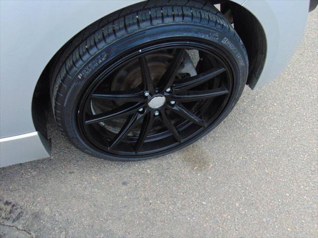 2013 Hyundai Veloster Turbo w/Blue