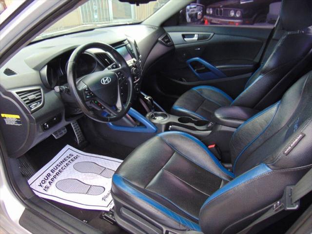 2013 Hyundai Veloster Turbo w/Blue