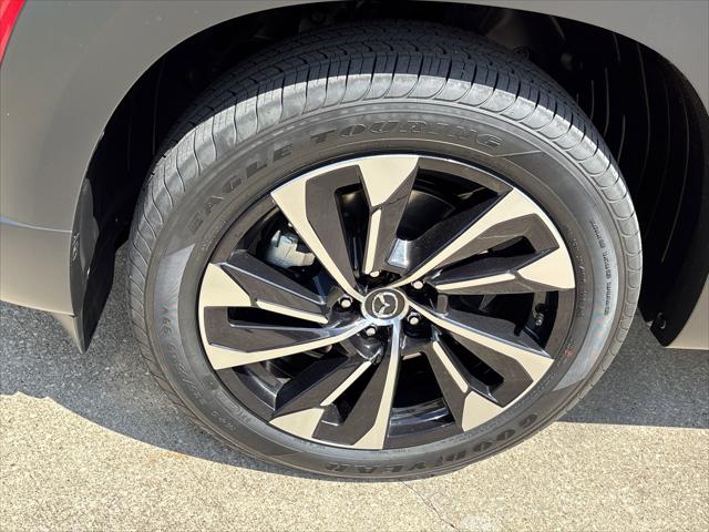 2025 Mazda CX-50 Hybrid Premium Plus Package