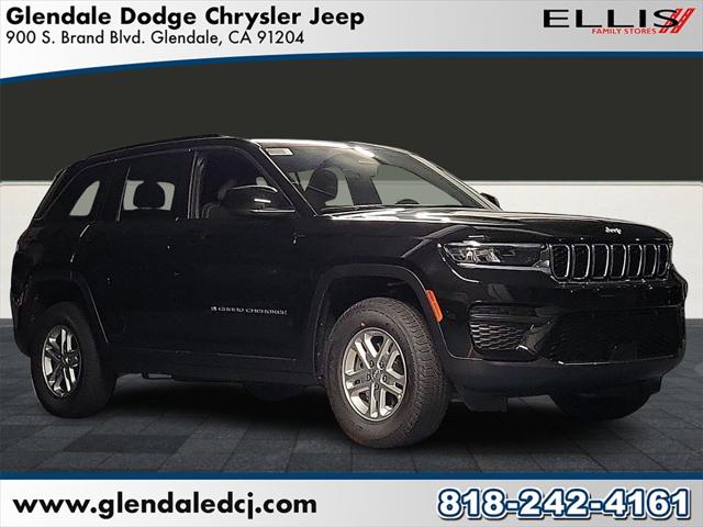 2025 Jeep Grand Cherokee GRAND CHEROKEE LAREDO 4X4
