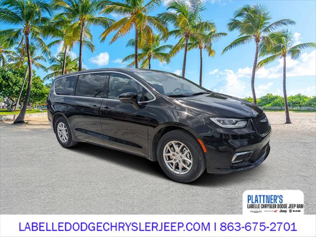 2025 Chrysler Pacifica PACIFICA SELECT