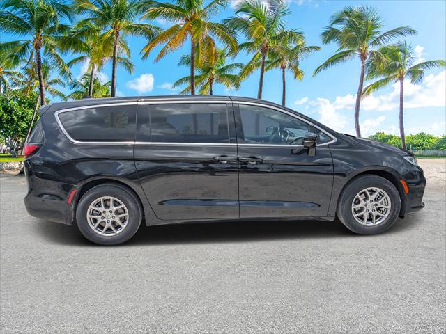 2025 Chrysler Pacifica PACIFICA SELECT