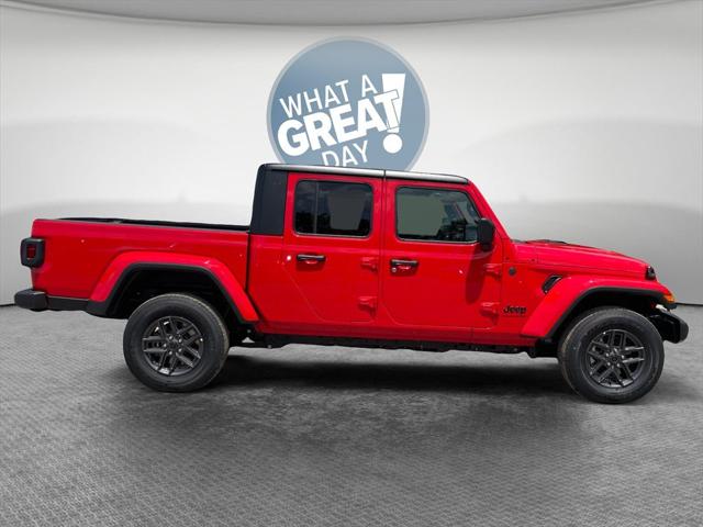 2025 Jeep Gladiator GLADIATOR SPORT S 4X4