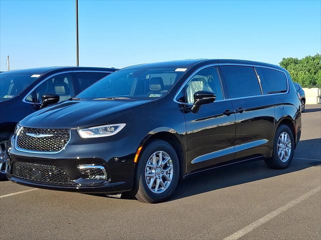 2025 Chrysler Pacifica PACIFICA SELECT