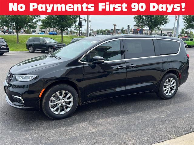 2025 Chrysler Pacifica PACIFICA SELECT AWD