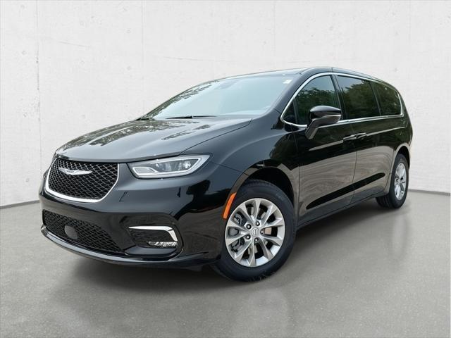2025 Chrysler Pacifica PACIFICA SELECT AWD