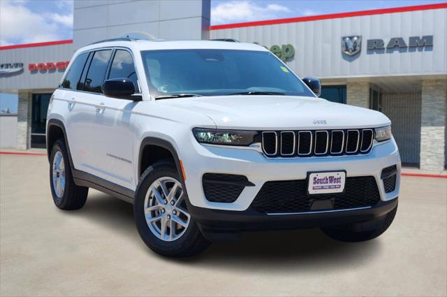 2025 Jeep Grand Cherokee GRAND CHEROKEE LAREDO X 4X2