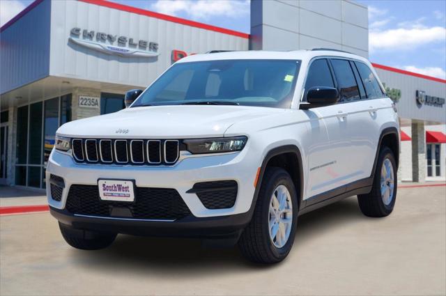 2025 Jeep Grand Cherokee GRAND CHEROKEE LAREDO X 4X2