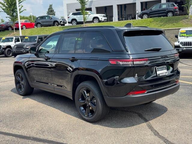 2025 Jeep Grand Cherokee GRAND CHEROKEE ALTITUDE X 4X4