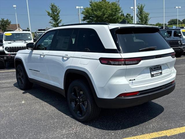 2025 Jeep Grand Cherokee GRAND CHEROKEE ALTITUDE X 4X4