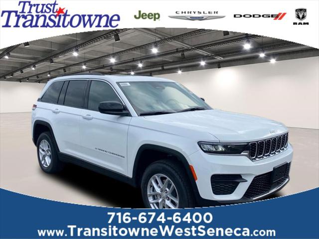 2025 Jeep Grand Cherokee GRAND CHEROKEE LAREDO X 4X4