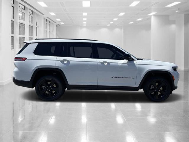 2025 Jeep Grand Cherokee GRAND CHEROKEE L LIMITED 4X2