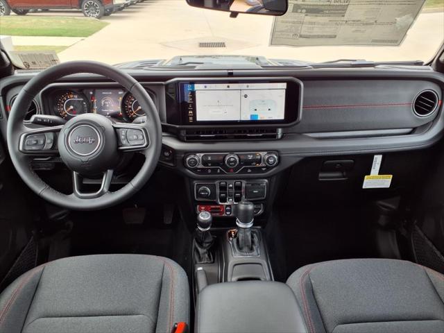 2025 Jeep Gladiator GLADIATOR RUBICON 4X4