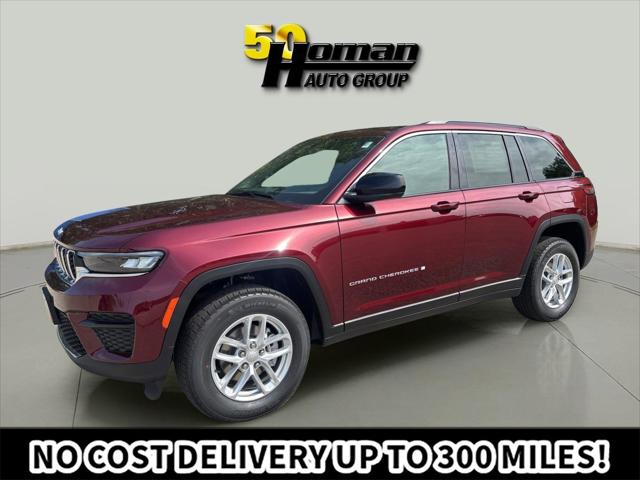 2025 Jeep Grand Cherokee GRAND CHEROKEE LAREDO X 4X4