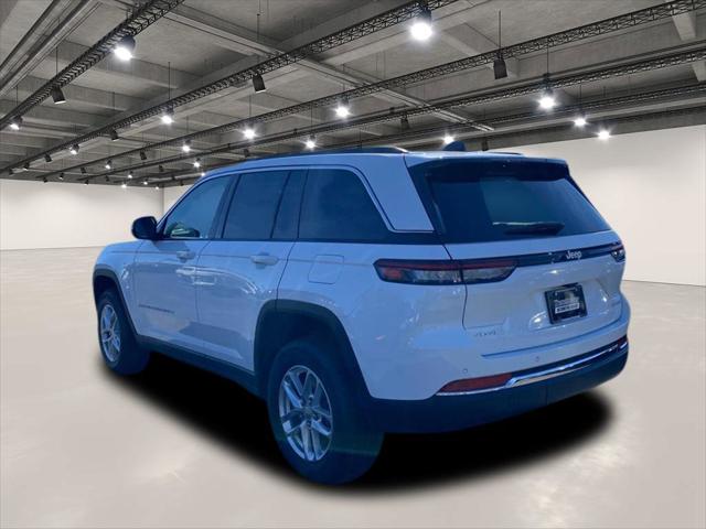 2025 Jeep Grand Cherokee GRAND CHEROKEE LAREDO X 4X4 2025 Jeep Grand Cherokee GRAND CHEROKEE LAREDO X 4X4