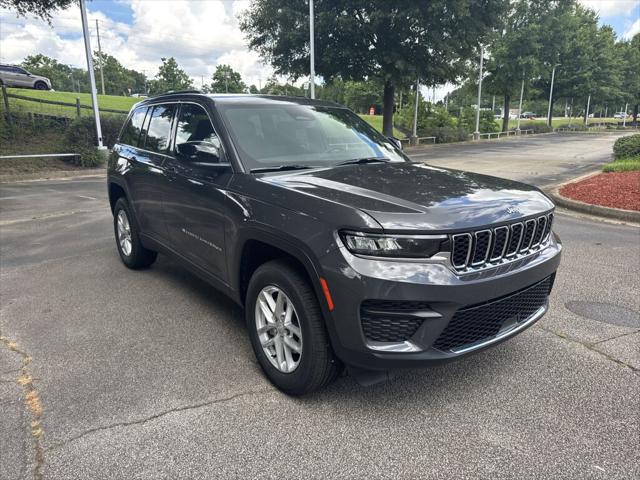 2025 Jeep Grand Cherokee GRAND CHEROKEE LAREDO X 4X2