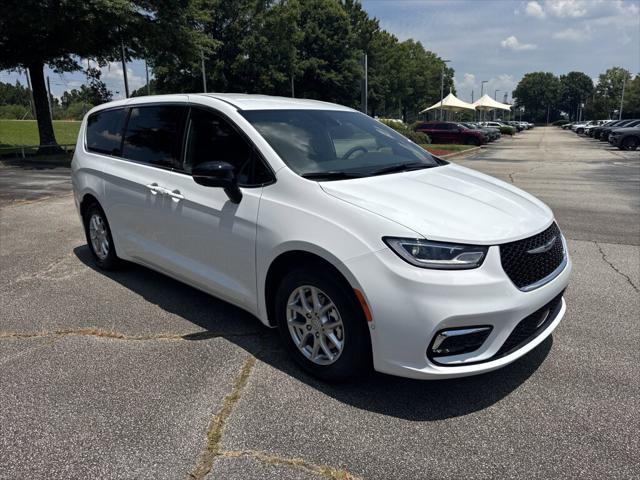 2025 Chrysler Pacifica PACIFICA SELECT