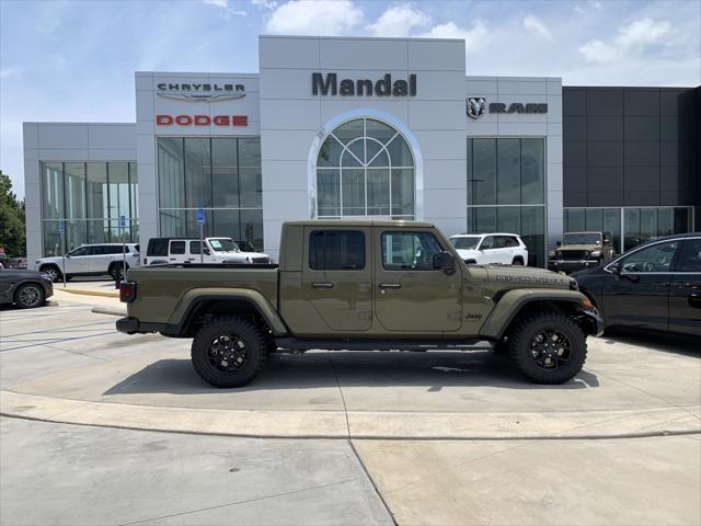 2025 Jeep Gladiator GLADIATOR HIGH TIDE 4X4