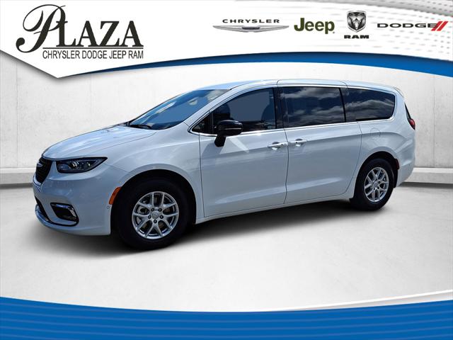 2025 Chrysler Pacifica PACIFICA SELECT