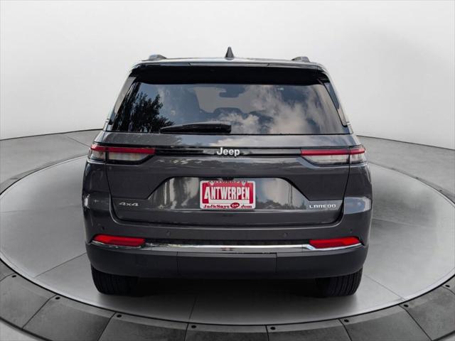 2025 Jeep Grand Cherokee GRAND CHEROKEE LAREDO X 4X4