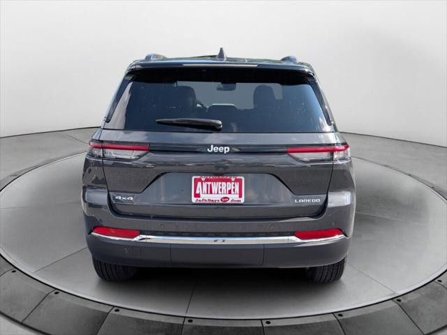 2025 Jeep Grand Cherokee GRAND CHEROKEE LAREDO X 4X4