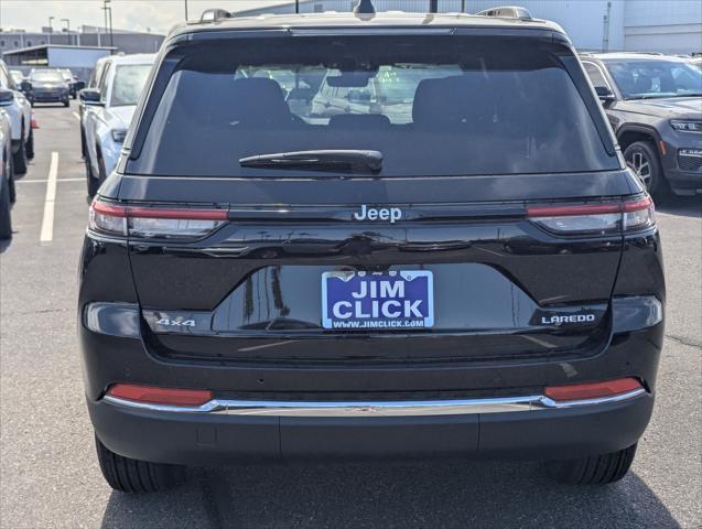 2025 Jeep Grand Cherokee GRAND CHEROKEE LAREDO X 4X4