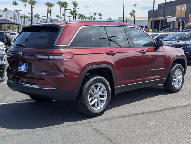 2025 Jeep Grand Cherokee GRAND CHEROKEE LAREDO X 4X4