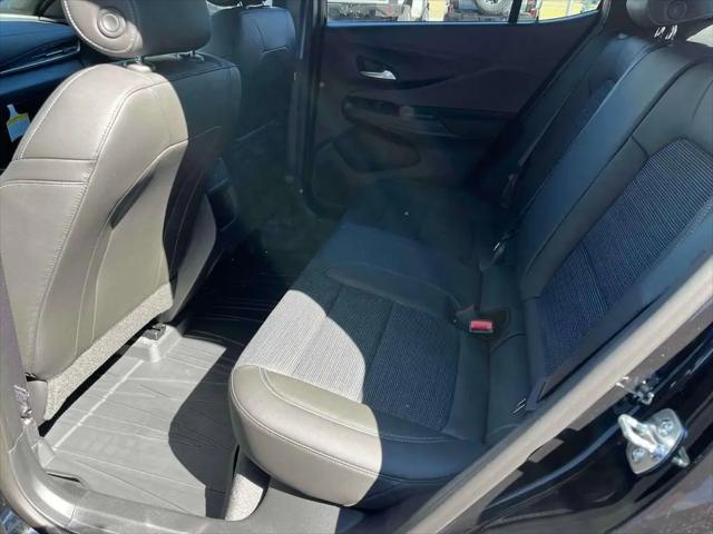 2025 Buick NV Preferred FWD