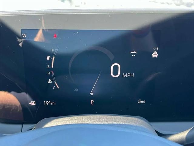 2025 Buick NV Preferred FWD