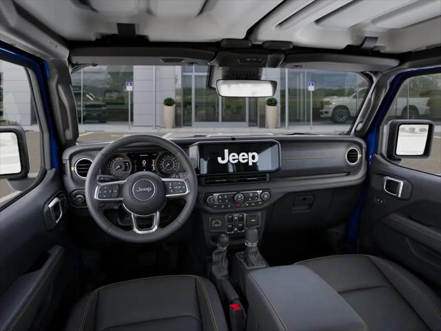 2025 Jeep Wrangler 4-Door Sahara 4x4