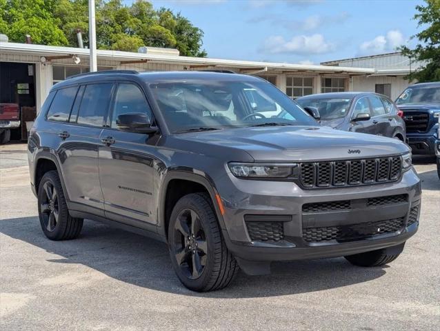 2023 Jeep Grand Cherokee L Altitude 4x4
