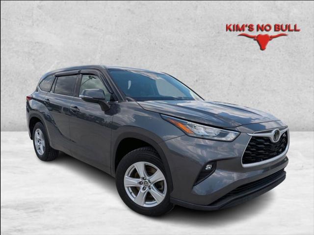 2020 Toyota Highlander LE